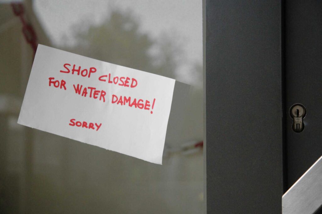 Quick Steps for Immediate Water Damage Restoration